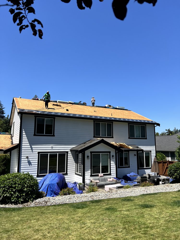 Professional CertainTeed Landmark roof replacement in Lake Tapps.

