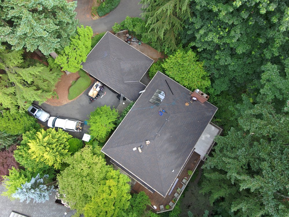 Professional shingle roof replacement service for Mercer Island.