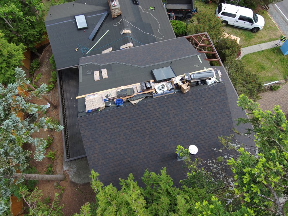 Professional shingle roof replacement service in Mercer Island.

