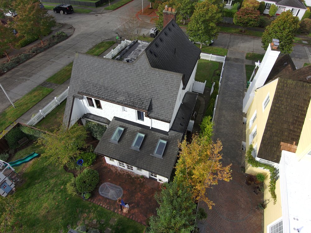 Seattle home with a durable Malarkey roof system.

