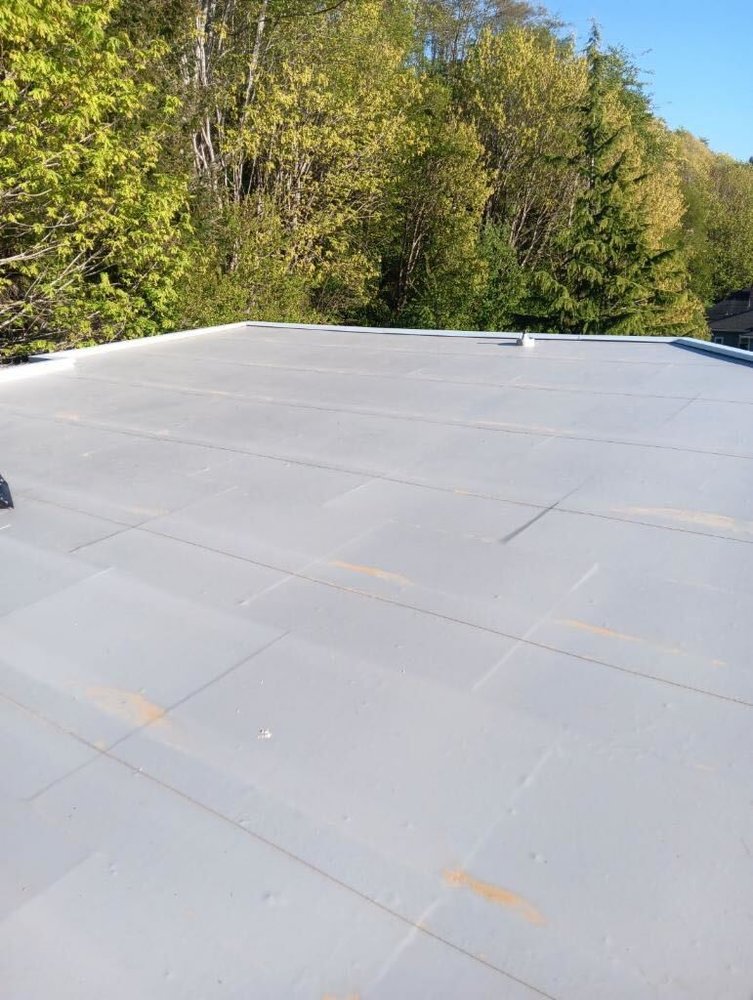 Orca Roofing & Exteriors providing tailored roof replacement in Seattle.
